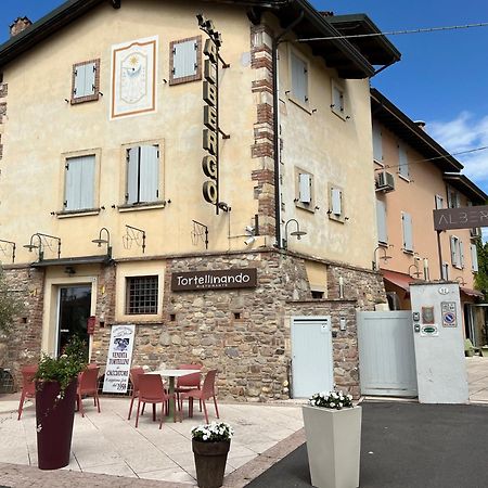 Albergo Al Cacciatore Tortellinando Valeggio sul Mincio Kültér fotó
