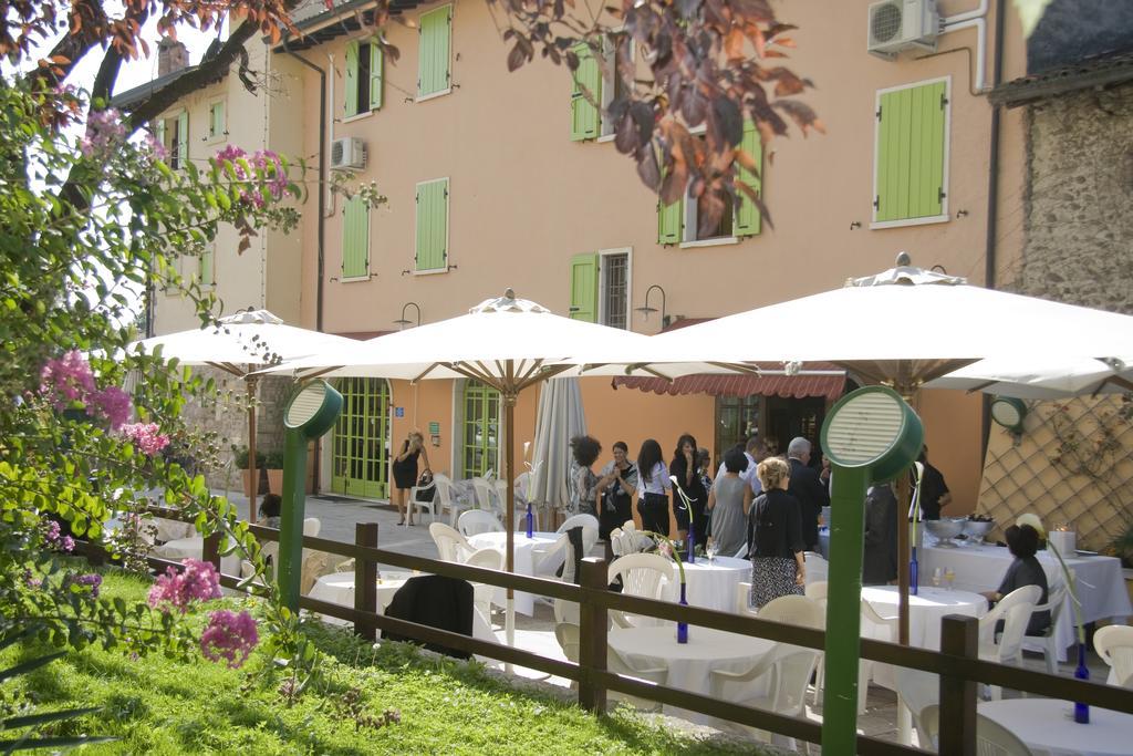 Albergo Al Cacciatore Tortellinando Valeggio sul Mincio Kültér fotó