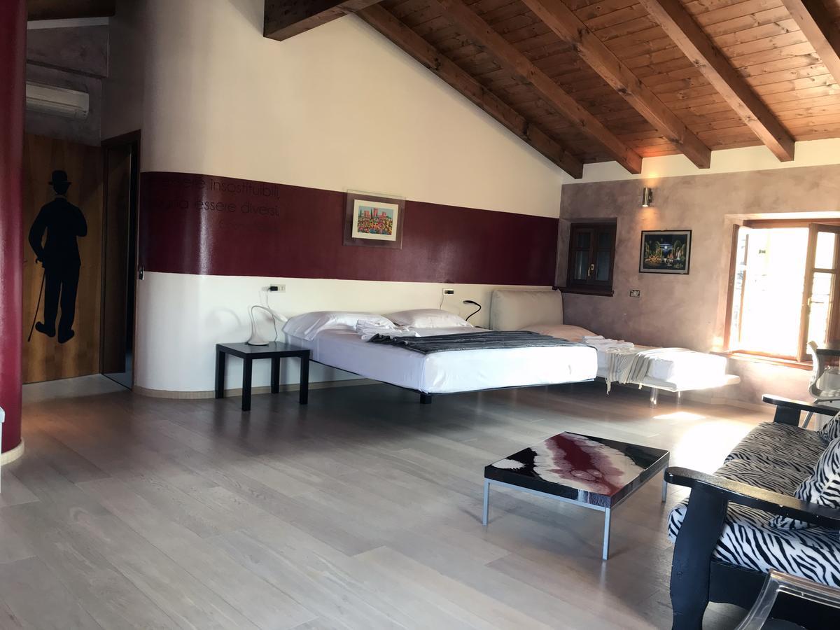 Albergo Al Cacciatore Tortellinando Valeggio sul Mincio Kültér fotó